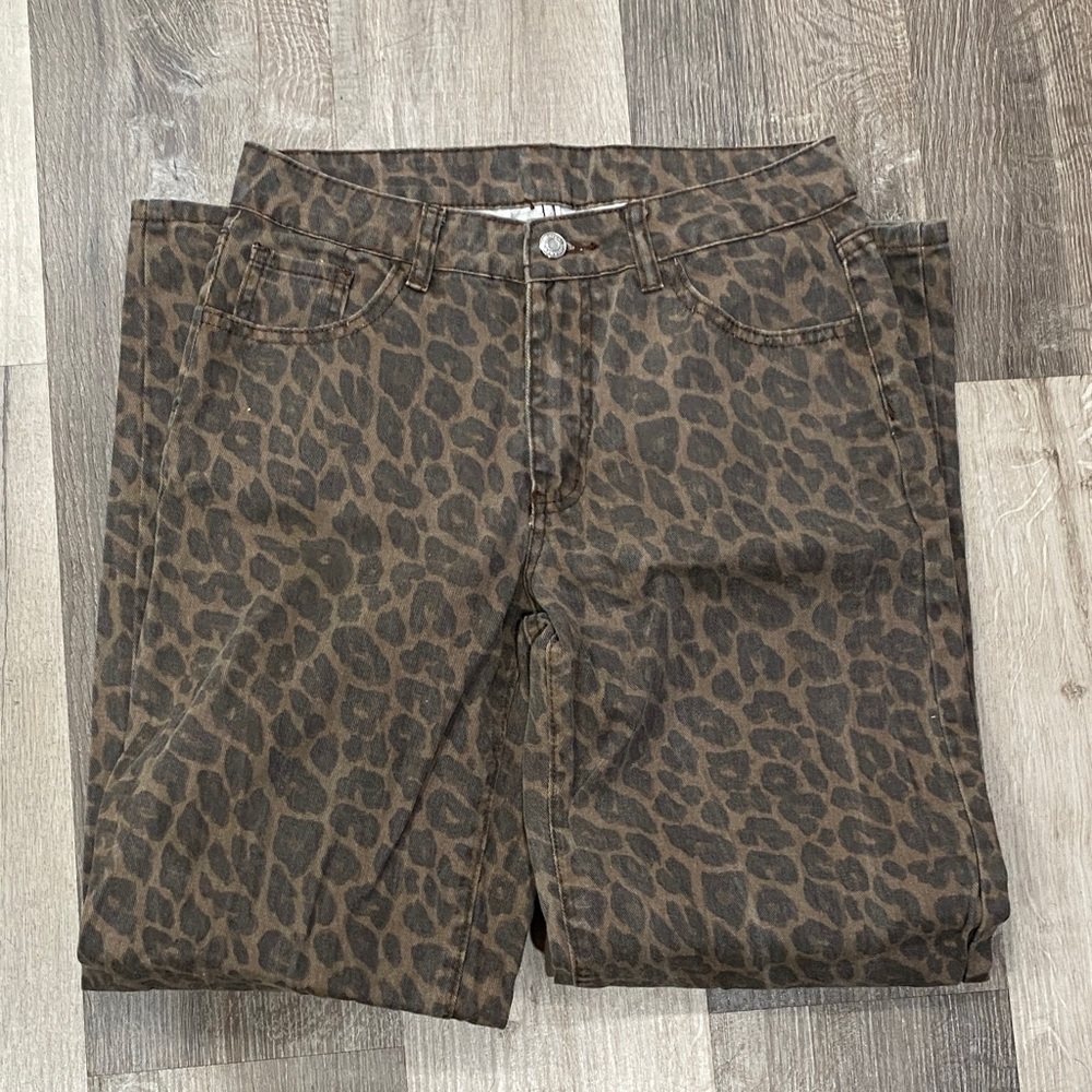 SHEIN Brown Leopard Print Men's Chinos